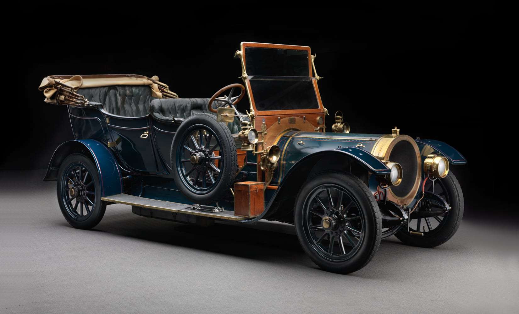 F6 Roi des Belges Tourer